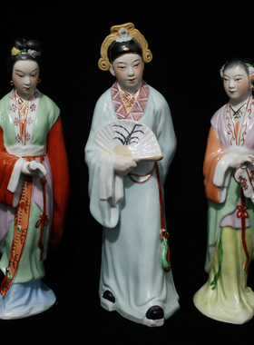景德镇十大瓷厂雕塑瓷厂七十年代手绘粉彩西厢记人物陶瓷摆件收藏