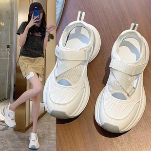 厚底运动凉鞋女款2026新款夏季魔术贴镂空透气网面休闲鞋子老爹鞋