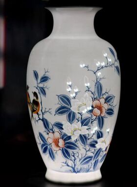 景德镇陶瓷花瓶大师工笔手绘花鸟图花瓶客厅装饰摆件中式插花器