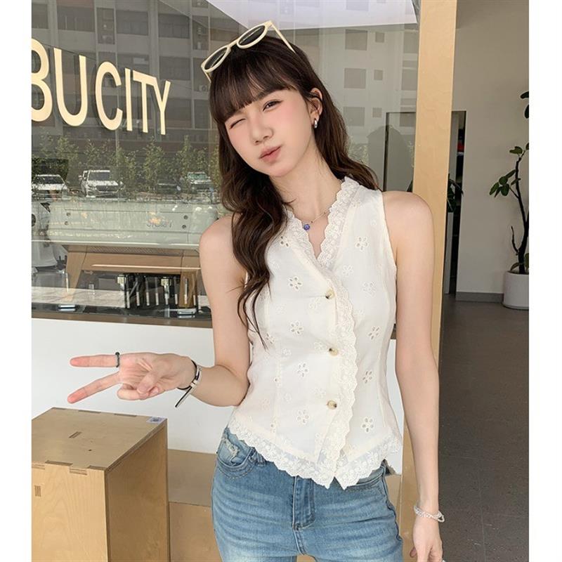 夏季气质V领修身吊带背心女法式蕾丝边小衫外穿无袖洋气别致上衣