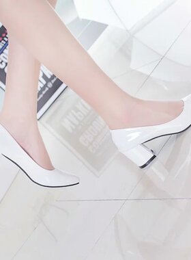 韩版高跟鞋女夏2018潮大码白色浅口优雅单鞋粗跟5cm尖头工作33码