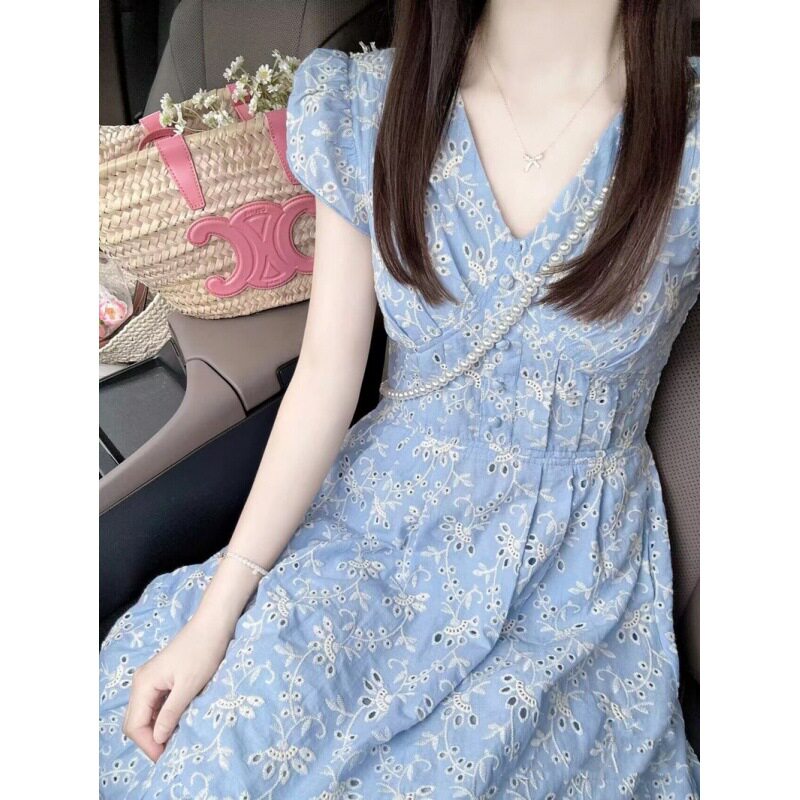 高级感重工刺绣蓝色桔梗法式连衣裙女夏季新款小个子收腰显瘦