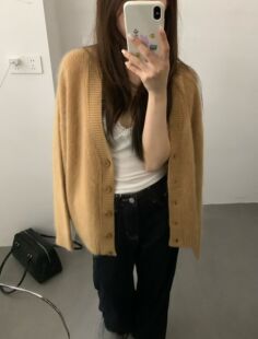 韩系慵懒风羊毛羊绒V领针织开衫女秋冬新款宽松显瘦加厚毛衣外套