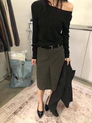 本期bi入低饱和度淡人刚需wan能修饰直角肩显瘦百搭针织打底衫女