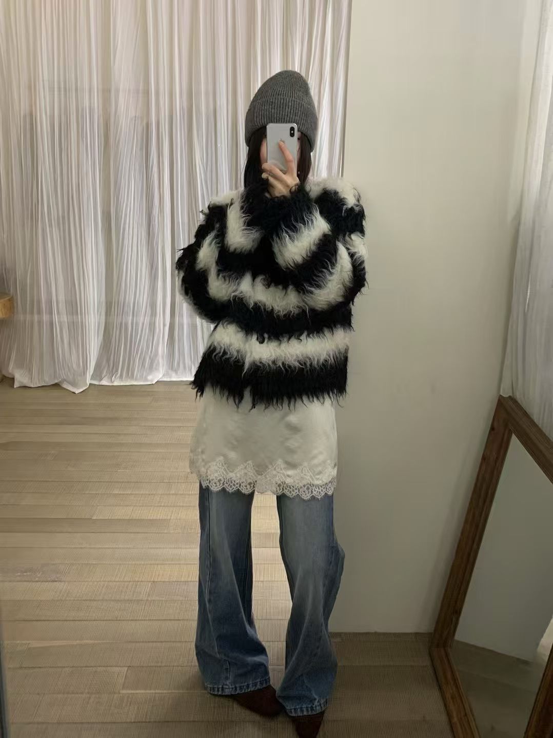 韩系ins氛围感环保卷毛开衫外套女25冬新款设计感小众短款毛衣女