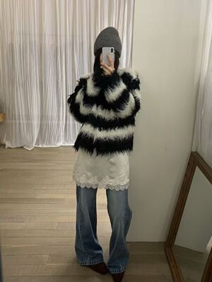 韩系ins氛围感环保卷毛开衫外套女25冬新款设计感小众短款毛衣女