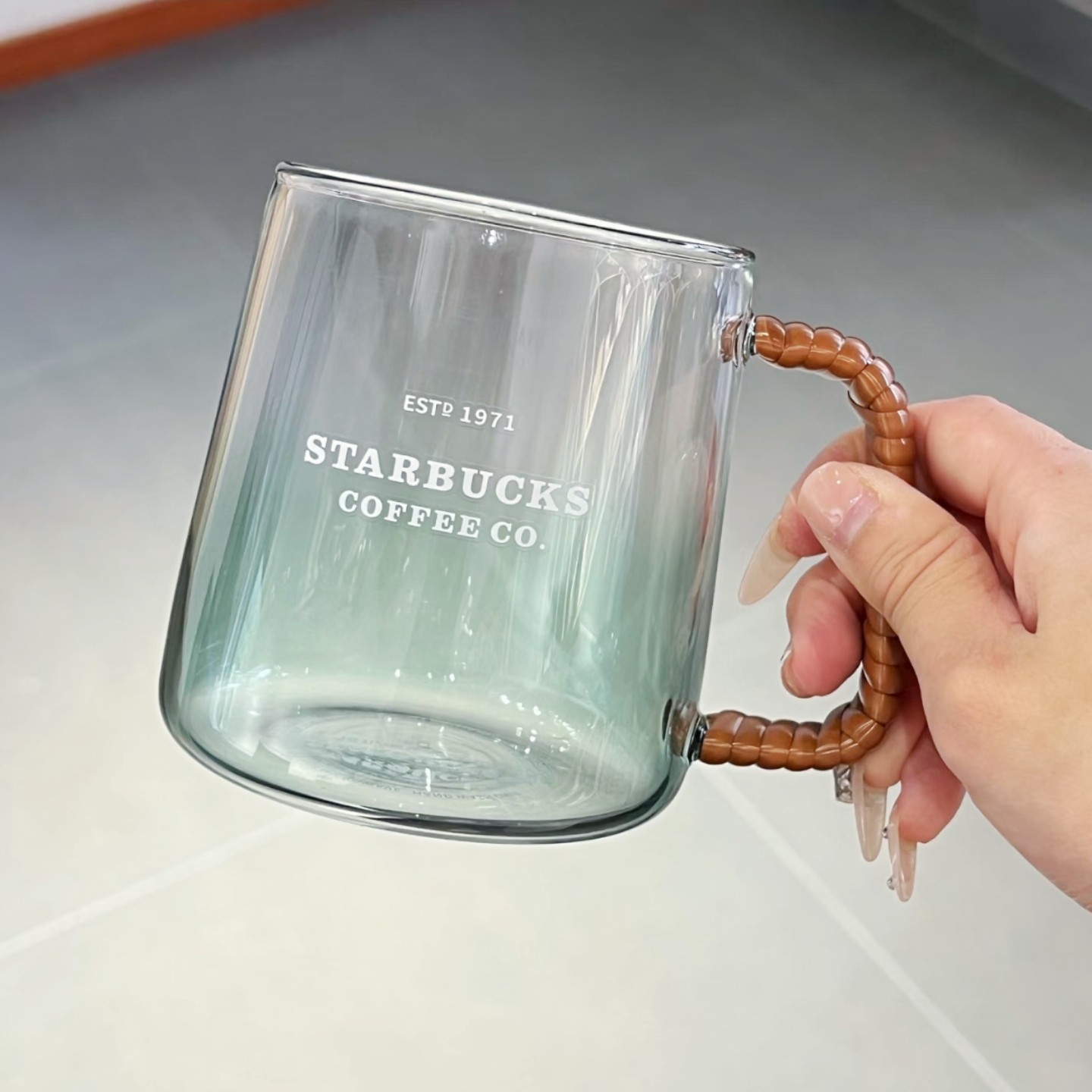 星巴克杯子清仓特价优惠简约高颜值473ml云南藤编办公桌面玻璃杯,模玩/动漫/周边/娃圈三坑/桌游,动漫水杯/居家/百货,淘宝优惠券,粉丝福利购,淘宝优惠卷