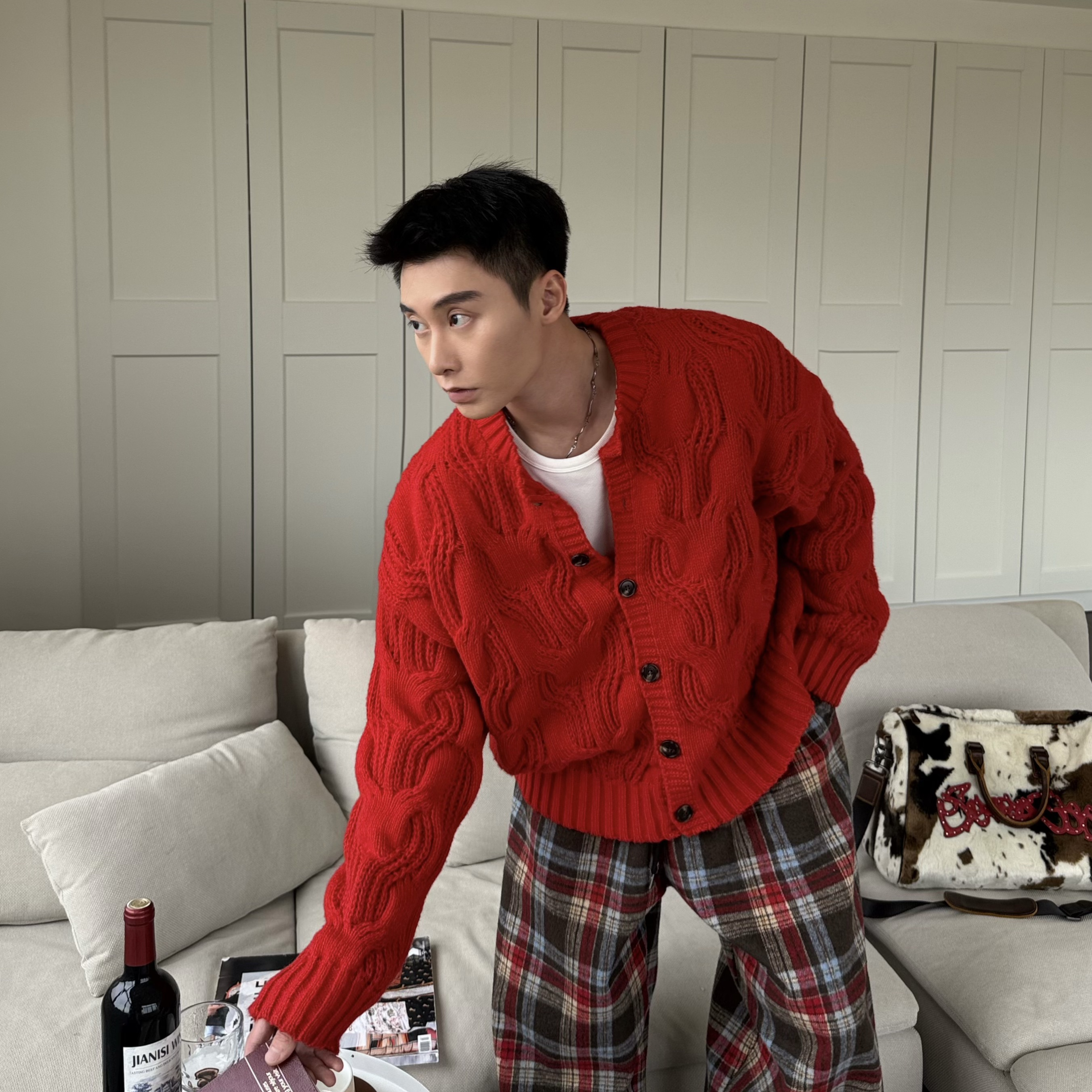 获衣局扭绳麻花图案波浪纹毛衣