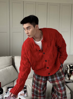 红色扭绳麻花毛衣波浪纹图案韩系美式宽松针织开衫新年红圆领廓形