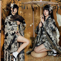 "Divine girl in Japanese kimono, fresh photography, retro small shaking sleeves, dark long dress, improved Chinese style kimono girl. thumbnail 4