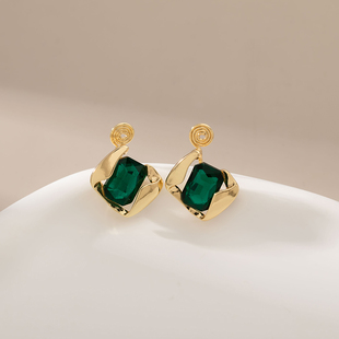 复古轻奢祖母绿方形水钻耳钉简约大方贵气高级感耳夹无耳洞蚊香盘