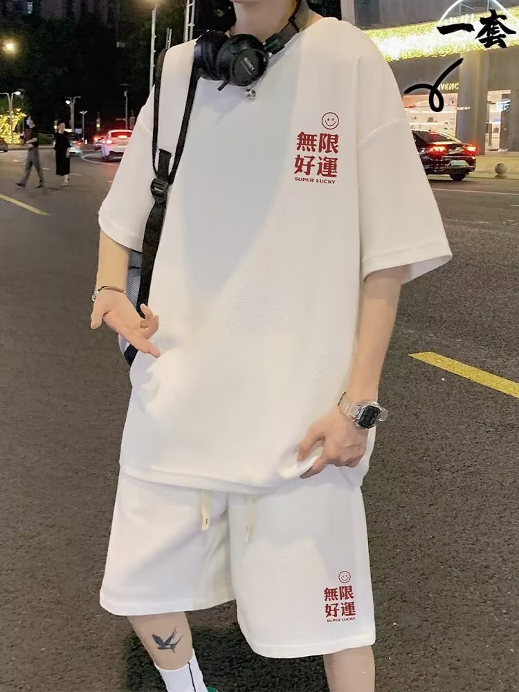 男士潮牌穿搭 _男士潮牌品牌大全