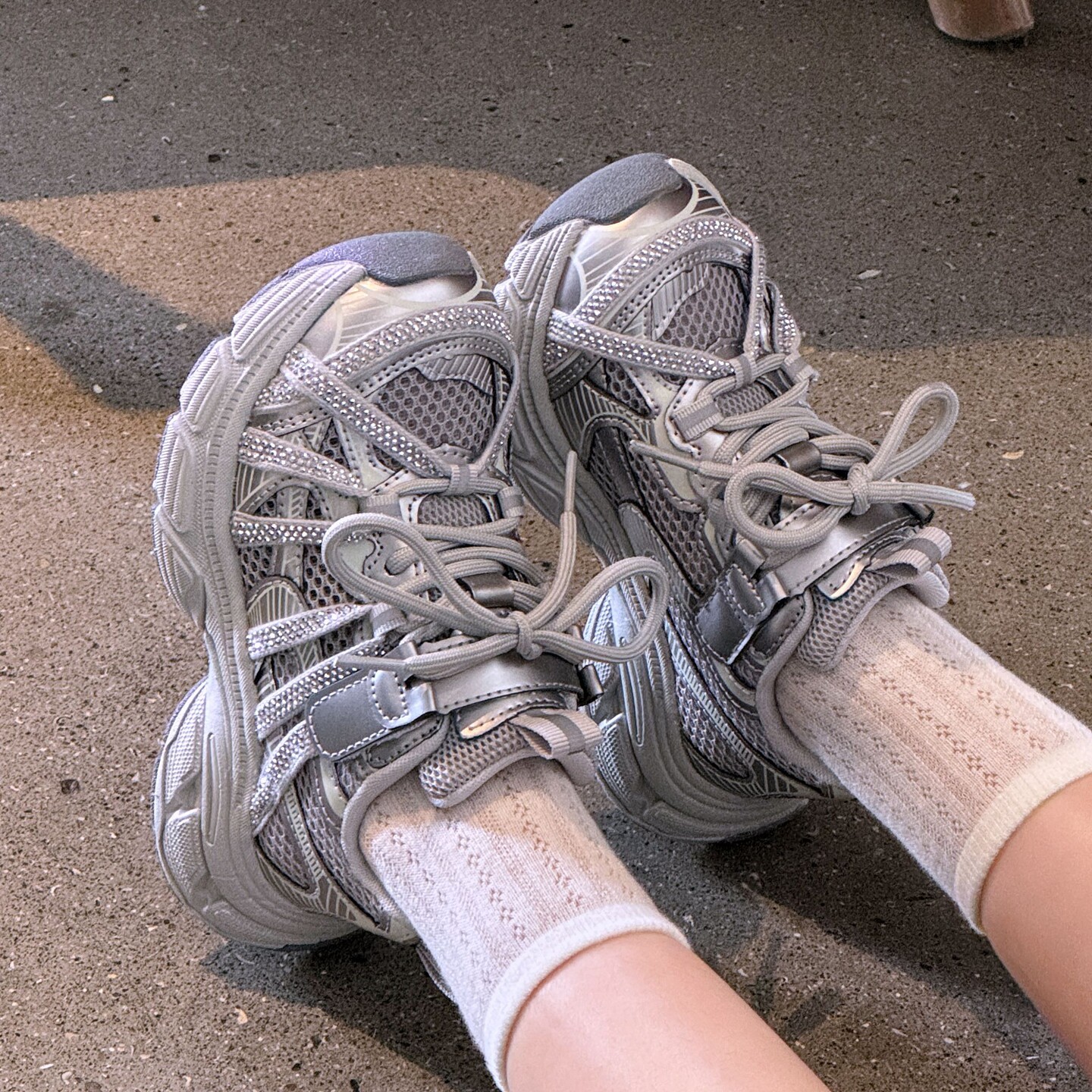 2026春夏新款儿童网红老爹鞋女童透气网面公主鞋学生运动休闲潮鞋