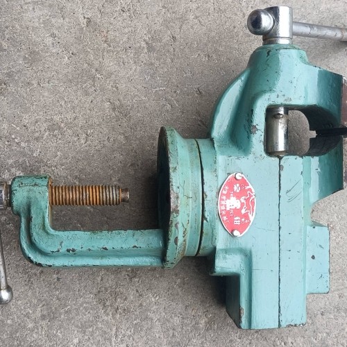 台虎钳，如图所示，绿色，型号规格如下：天津赤马50型 议价,电子元器件市场,其它元器件,淘宝优惠券,粉丝福利购,淘宝优惠卷