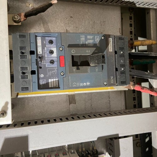 西门子断路器，160安型号3VT2725-2AA36-0AA 议价