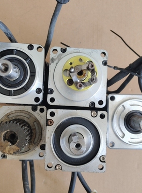 杂货400W电机：禾川SV-X3MA040A-N2LN，，现 议价