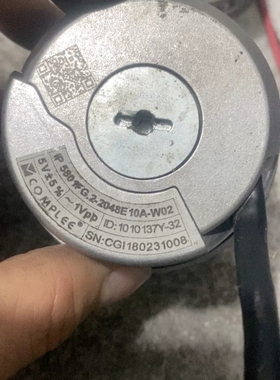 IP580编码器，型号G.2-2048E 10A-W02，拆 议价