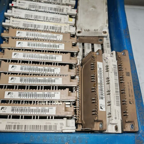 拆机FP75R12KT4 FP75R12KT4 7MBR75 议价