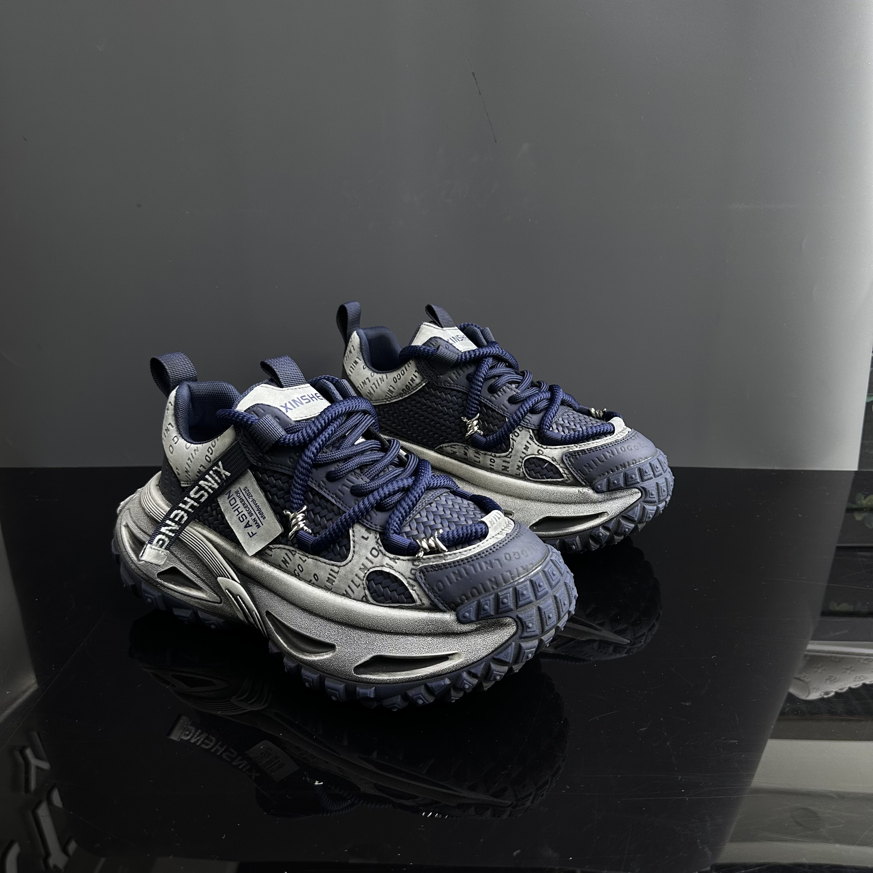 欧版2025新秋季厚底增高老爹鞋潮复古超轻男生运动休闲男鞋蓝色鞋