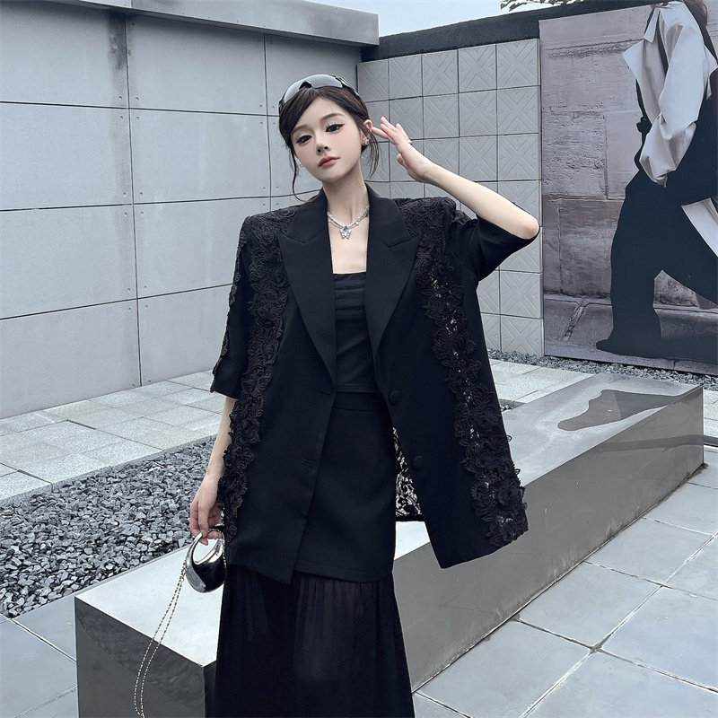欧货大码休闲短袖西装外套女2025新款薄款拼接蕾丝半袖西服上衣夏