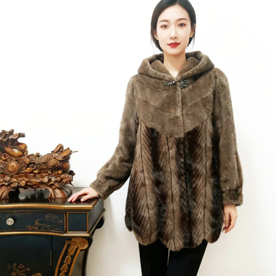 2025冬季女士中长款保暖貂绒大衣