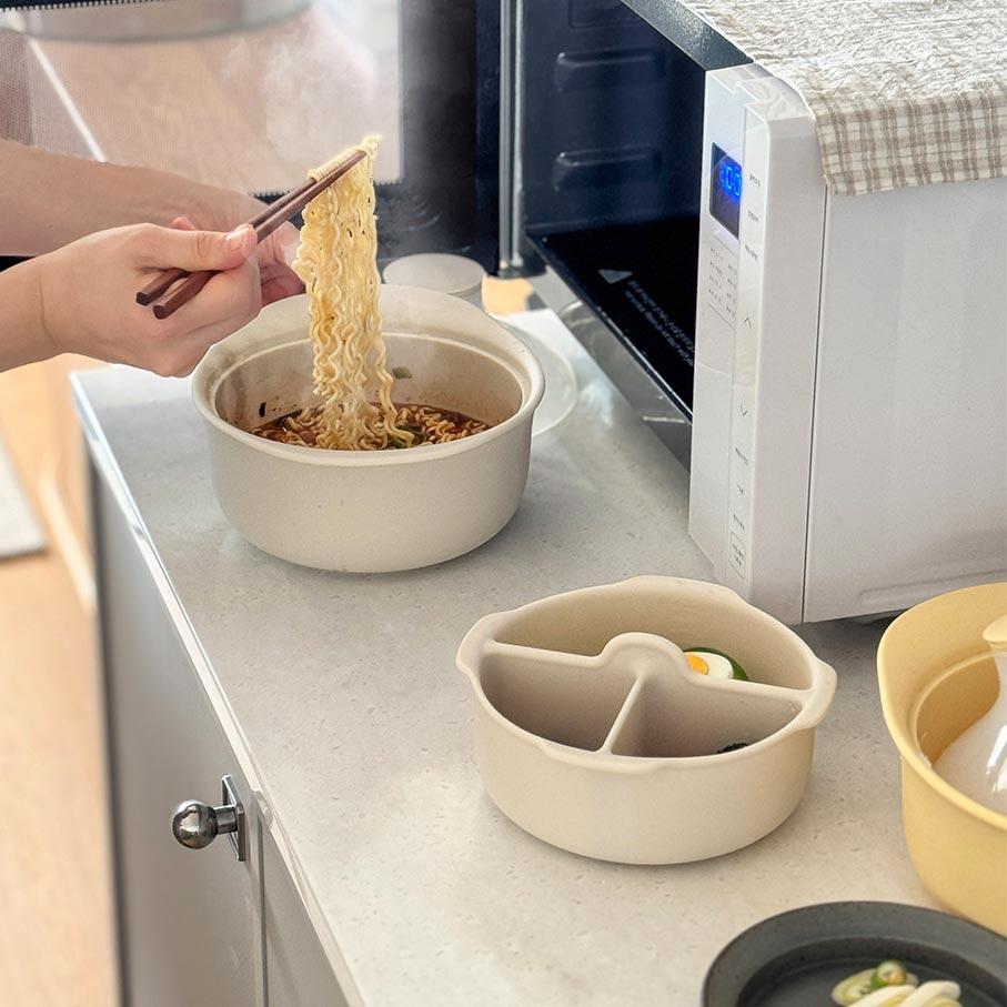 韩国代购进口微波炉加热蒸笼食品级家用容器蒸屉蒸盒蒸格分格碗