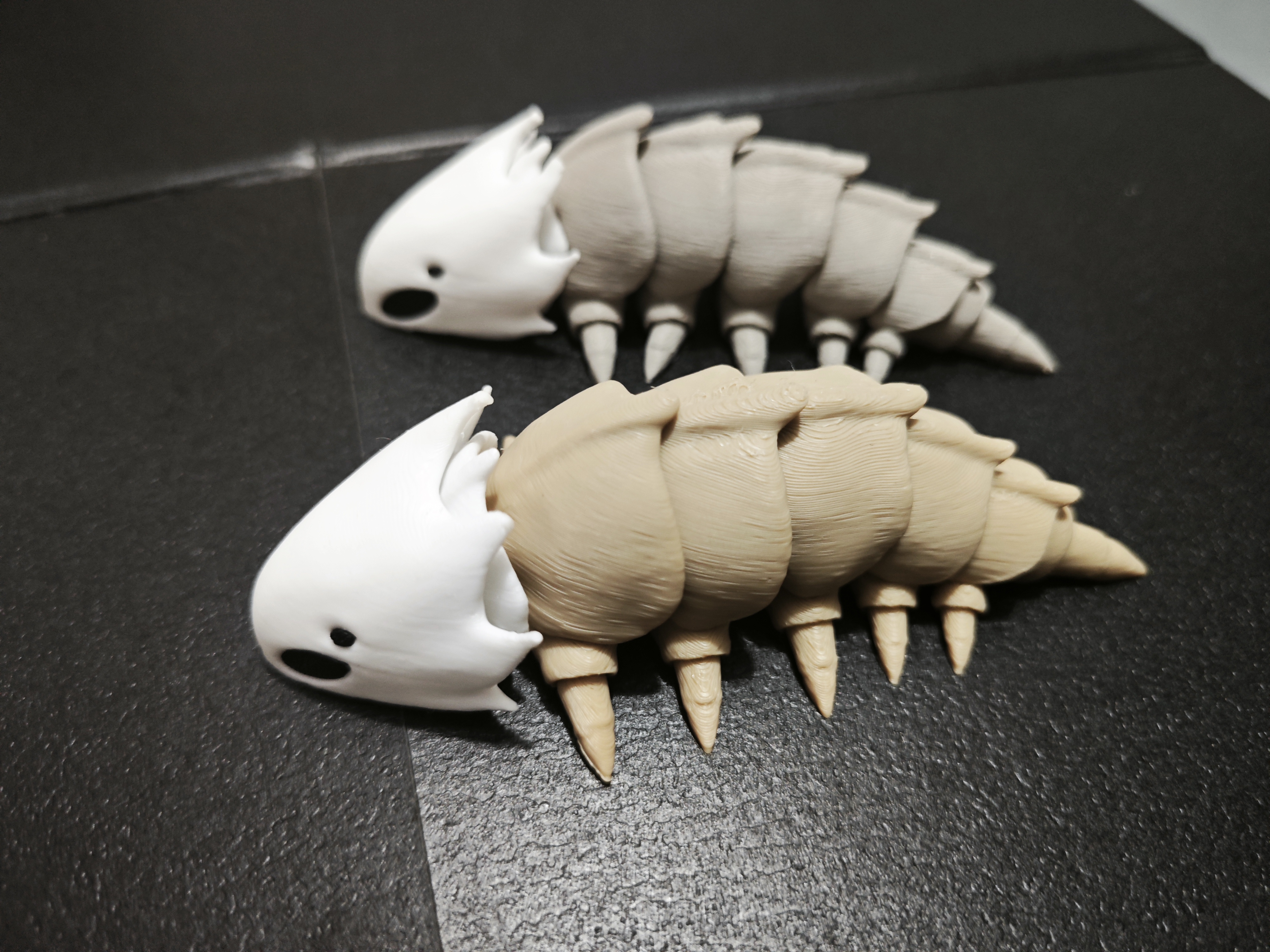 空洞骑士丝之歌钟道兽周边全身可动模型摆件手办桌面摆饰哈吉钟