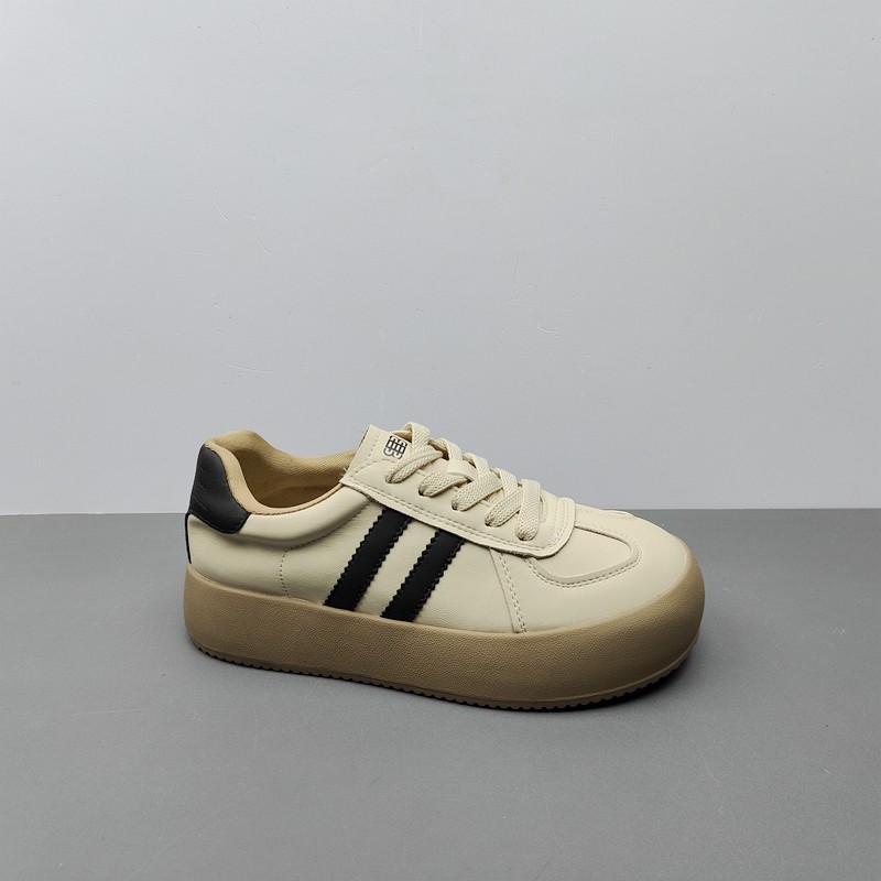 休闲风厚底德训鞋女2025新款透气松糕底百搭复古板鞋时尚38码