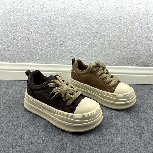 25新款透气时尚休闲鞋