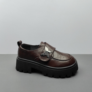 25春季真皮乐福鞋女鞋圆头英伦魔术贴棕色百搭洋气小皮鞋40码