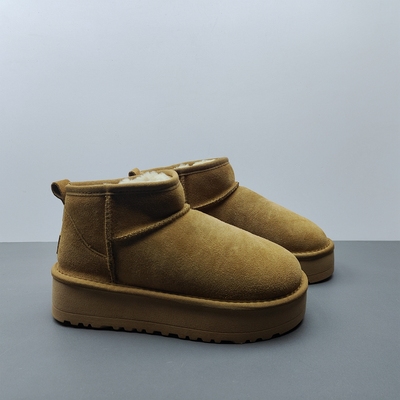 头层牛皮翻毛皮栗色时尚雪地靴