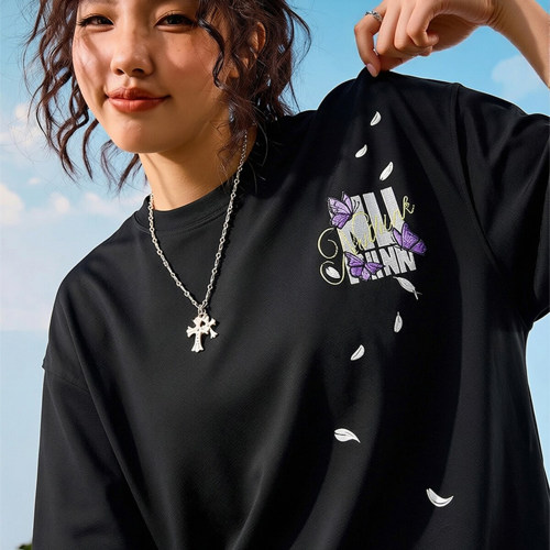 Nuthink蝴蝶刺绣短袖T恤男女同款