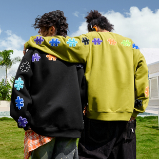 新款 Nuthink美式 复古重磅拼图刺绣加绒圆领卫衣情侣男女2025冬季