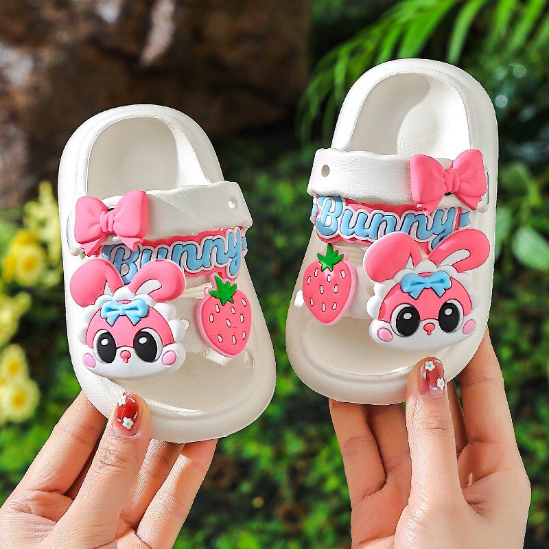 女童凉拖鞋夏季卡通软底防滑小孩子室内外穿宝宝洗澡儿童休闲拖鞋