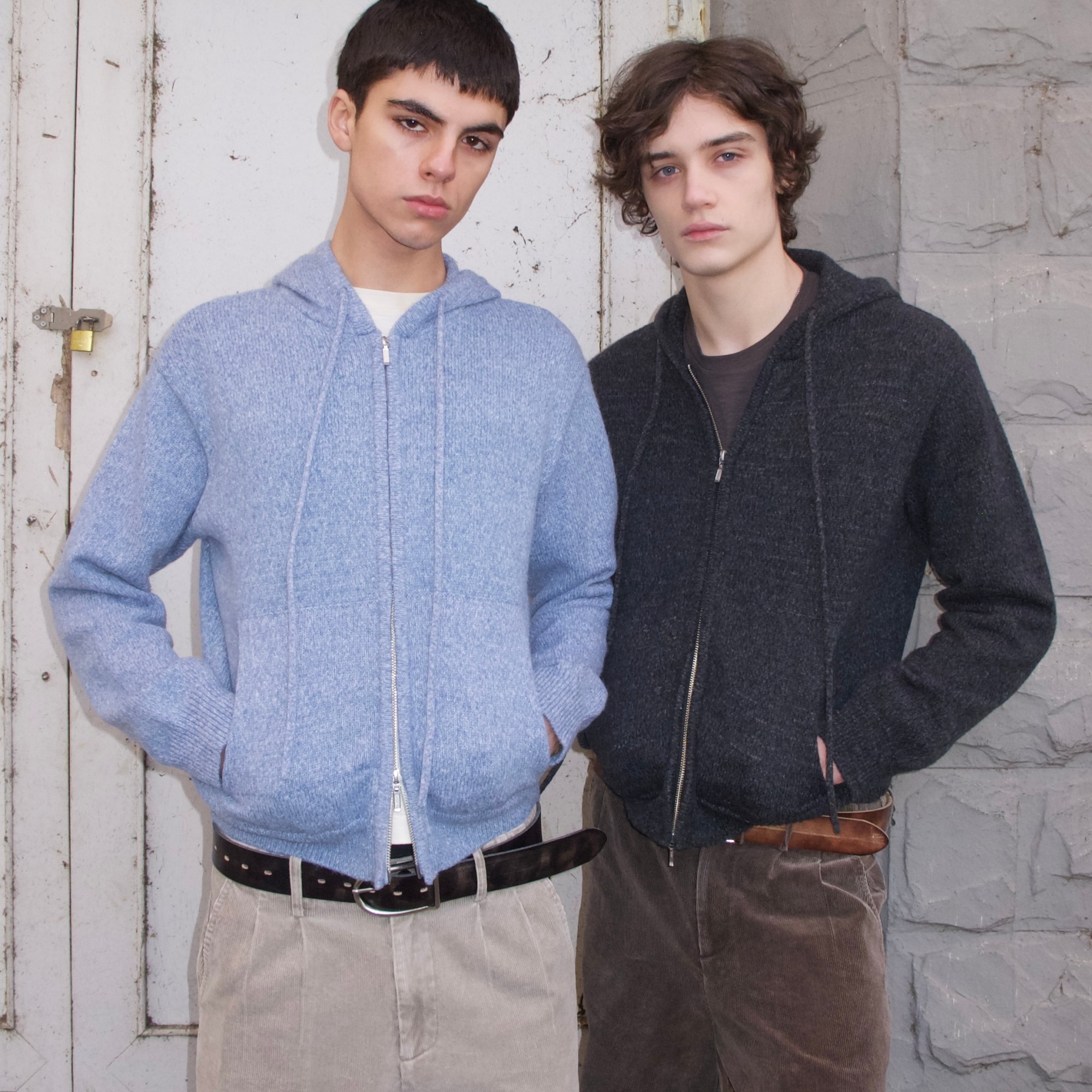 VLABMADE 复古老钱花纱针织帽衫合体剪裁毛衣*双头拉链长帽绳造型