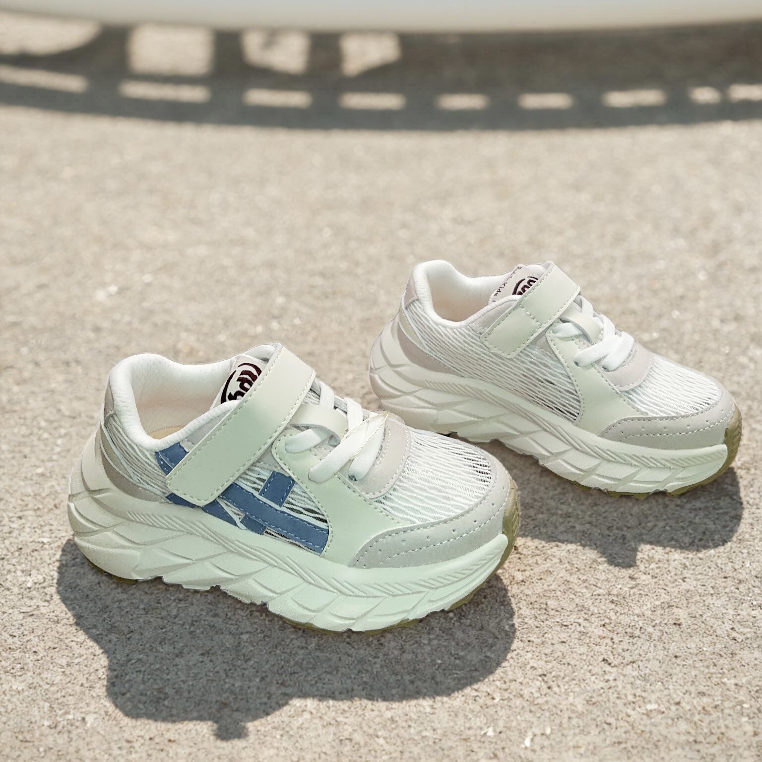 芭杜乐夏季网面透气韩版运动鞋