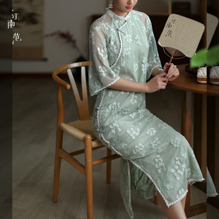 江南范绿色新式国风改良旗袍全开襟中长款显瘦刺绣年轻款小清新裙
