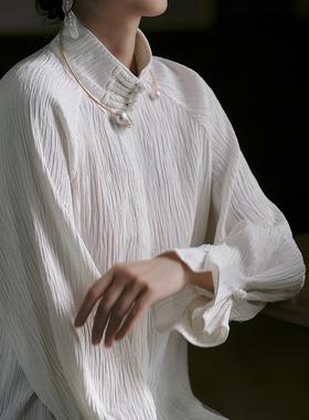 江南范白色新式唐装上衣2024年秋天现代盘扣衬衫年轻款日常高领