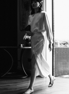 江南范日常改良汉服半身裙女中国风白色高腰开叉绣花包臀裙中长款