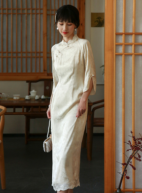 江南范年轻款少女改良旗袍新中式复古国风日常敬酒服新娘订婚礼服