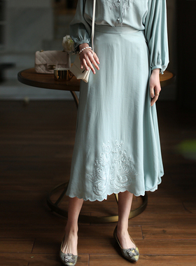 江南范汉服女半身裙通勤上班穿刺绣中长款春夏汉元素a字高腰半裙