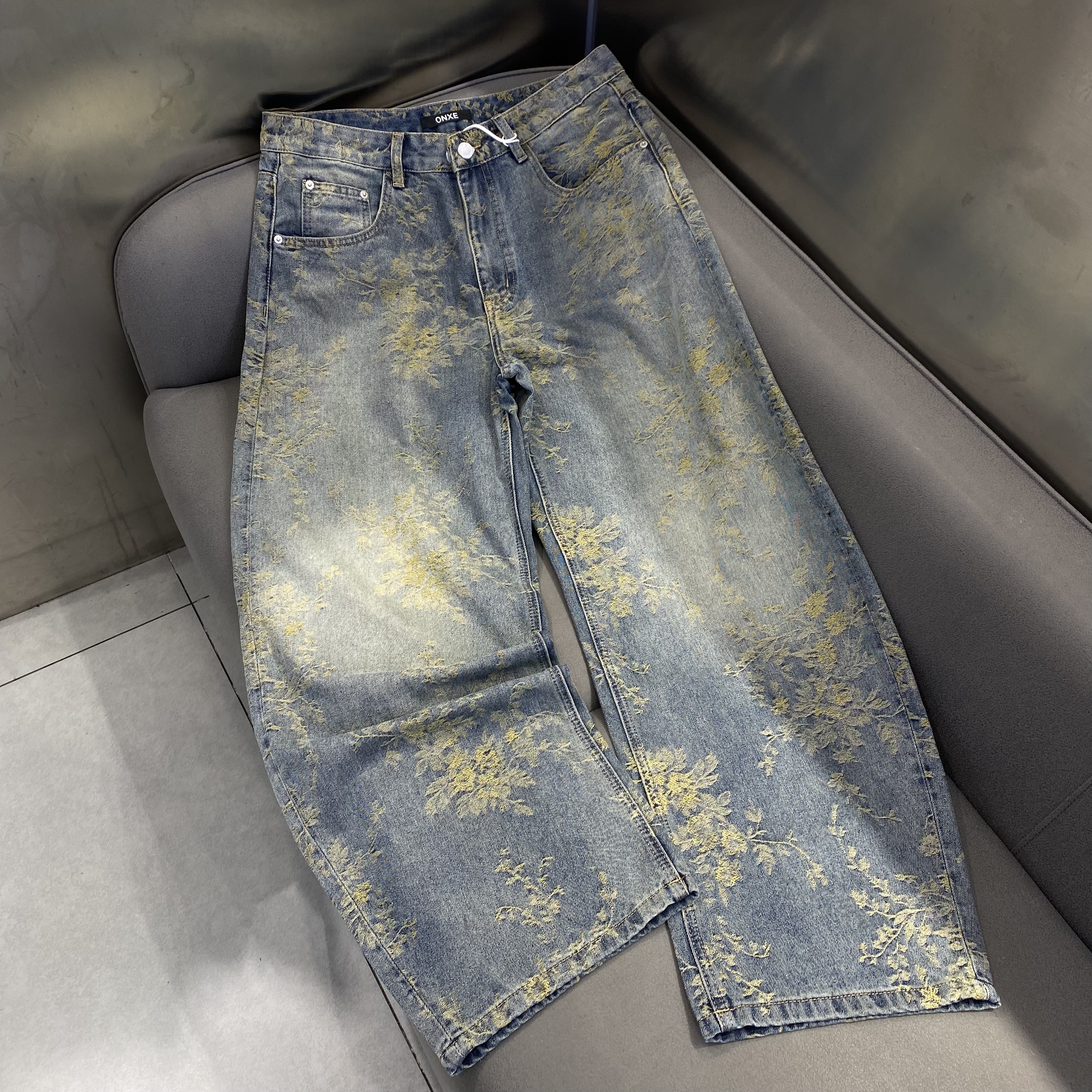 2026新款春装重工提花牛仔裤男微阔直筒裤时尚百搭裤子