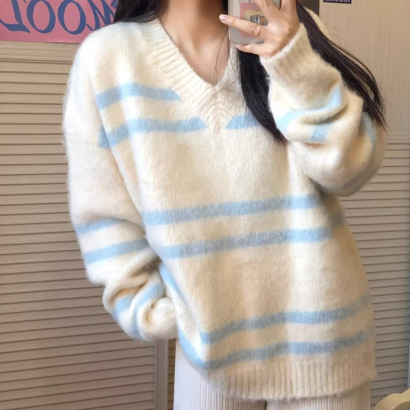 绵羊绒蓝白条纹针织衫V领长袖毛衣时尚宽松慵懒风女外搭