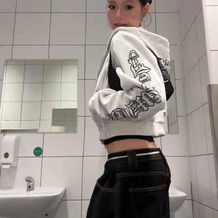 美式哥特风短款开衫连帽卫衣女2025新款春秋季薄款设计感小众外套
