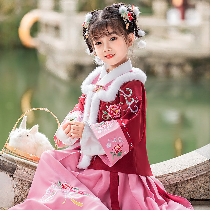 儿童古装汉服2021新款秋冬装中国风小女孩拜年服套装加厚女童唐装