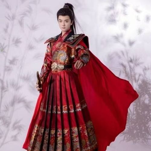 明制汉服织金飞鱼服锦衣卫服男