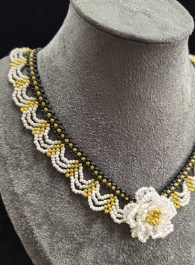 新中式多层蕾丝红蓝撞色串珠项链女款2025新款国风配饰颈链