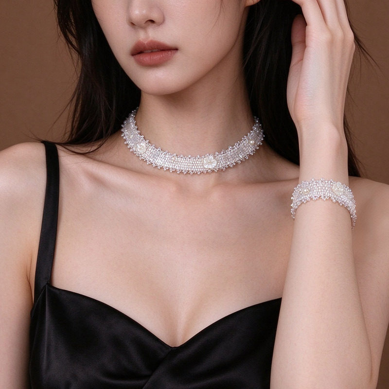森系珍珠花朵米珠手工串珠项链新娘礼服配饰走秀拍照饰品