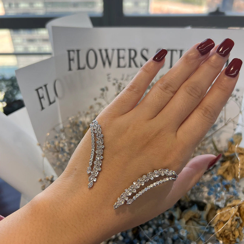 开口手镯女叶子可调节锆石手镯时尚手饰Bracelet