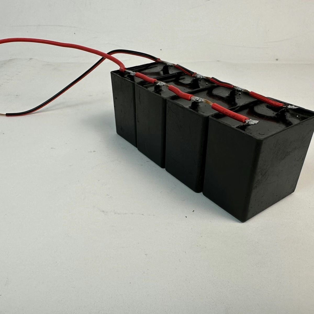 老式机械线圈白金机电容组180V60uf日本进口逆变器4个电容消火花
